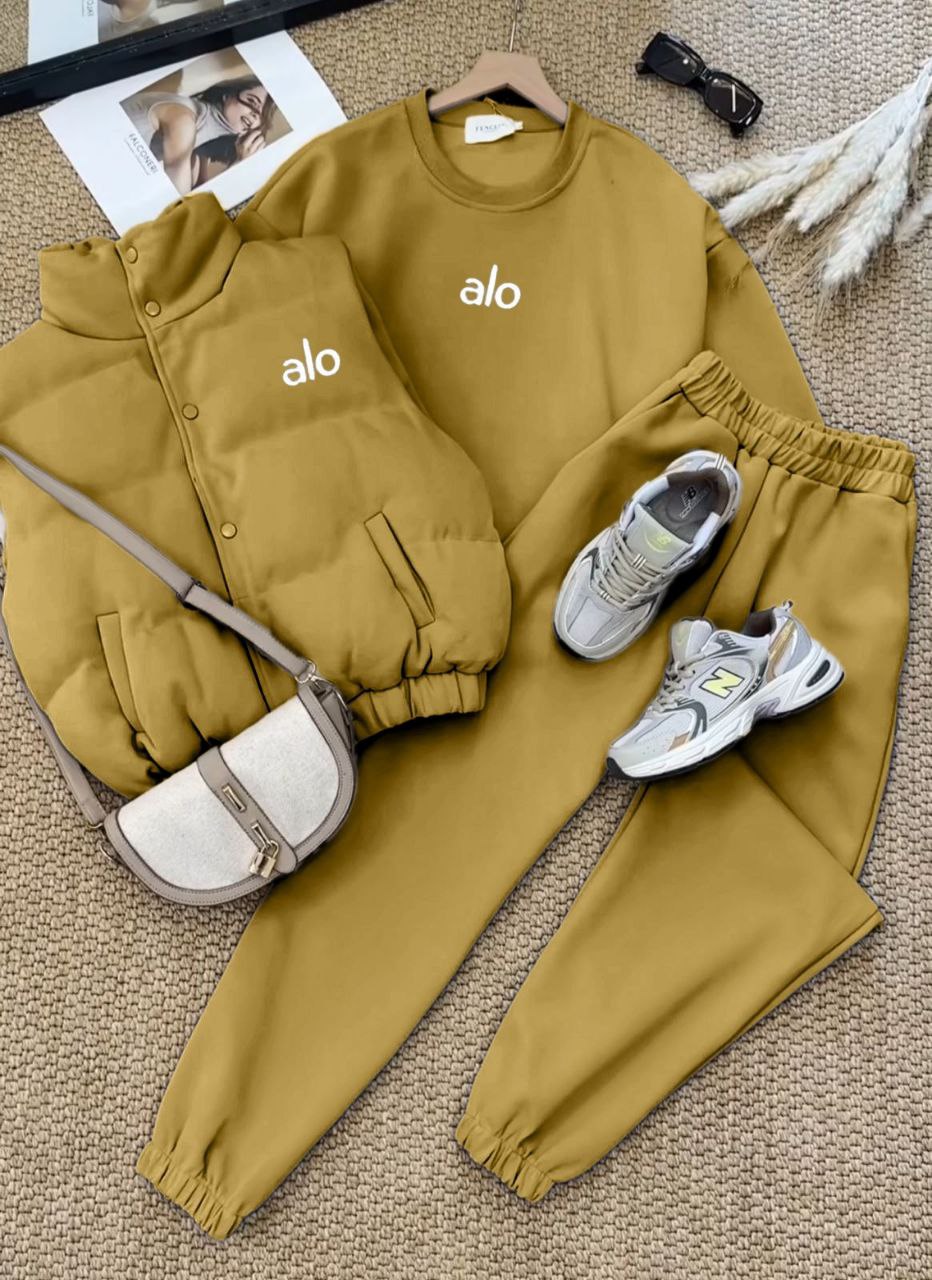 مصغّر المنتج 3: سوت alo - ٣ قطع سويدي