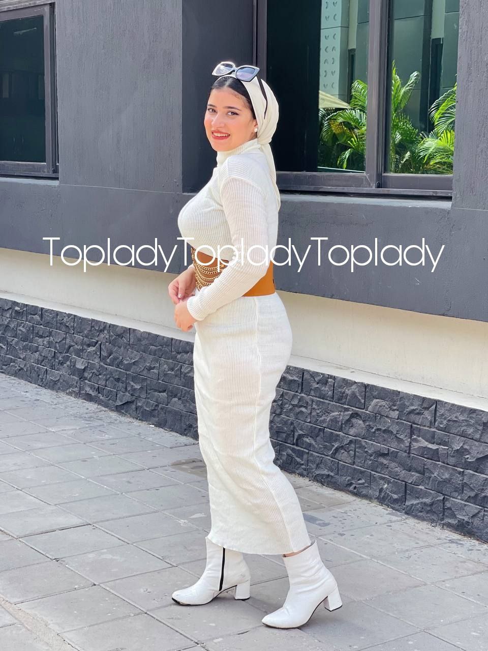 مصغّر المنتج 9: بيزك بحزام