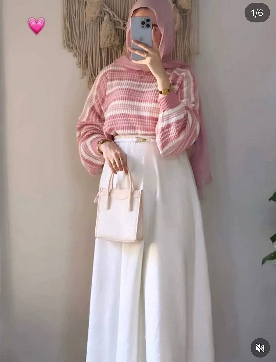 مصغّر المنتج 6: بلوزة صوف تريكو مقلمة 