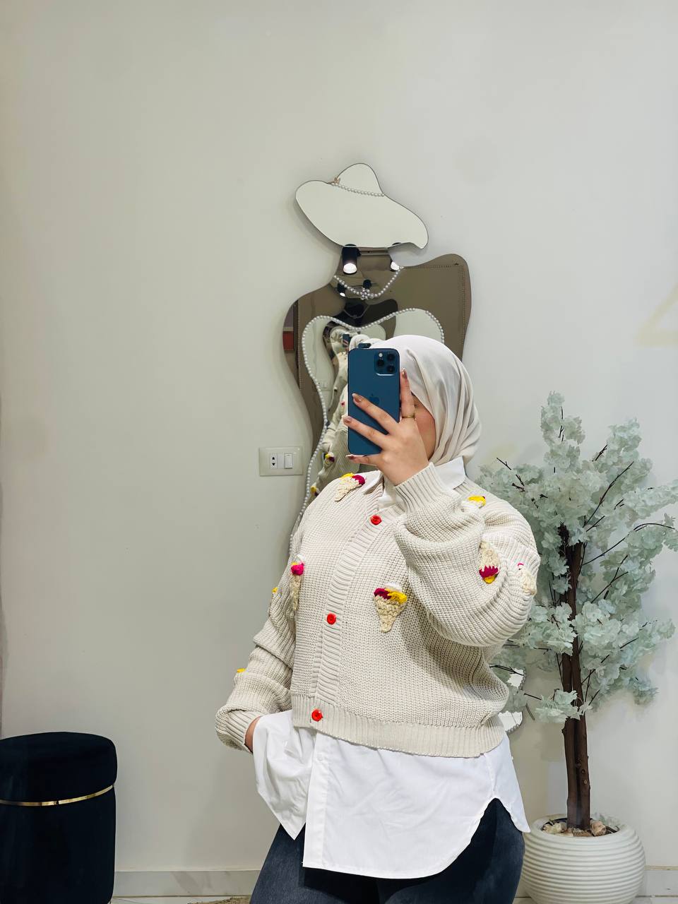 مصغّر المنتج 15: بلاوز تريكو هاي وسط