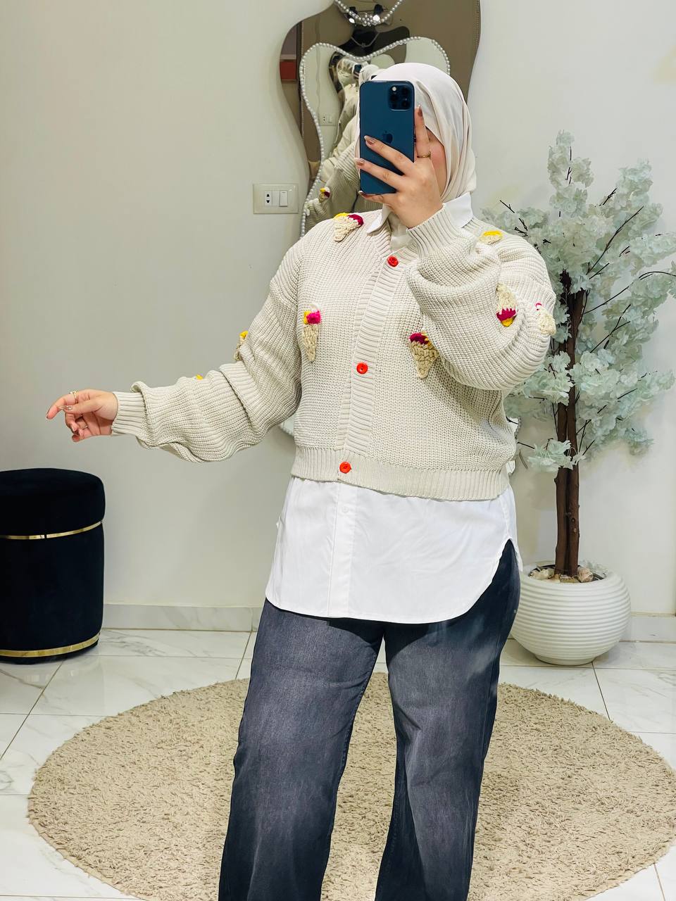 مصغّر المنتج 17: بلاوز تريكو هاي وسط