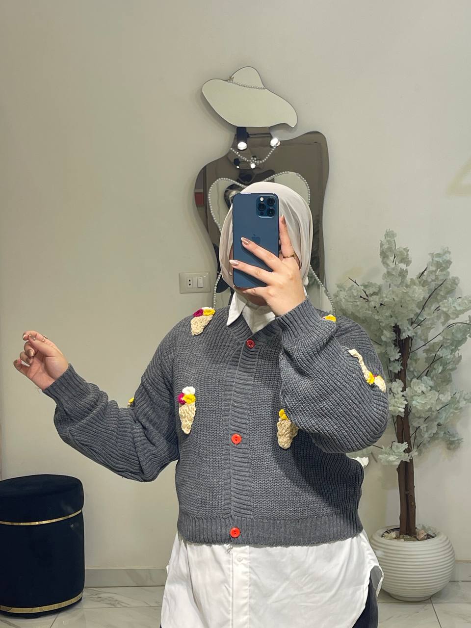 مصغّر المنتج 10: بلاوز تريكو هاي وسط