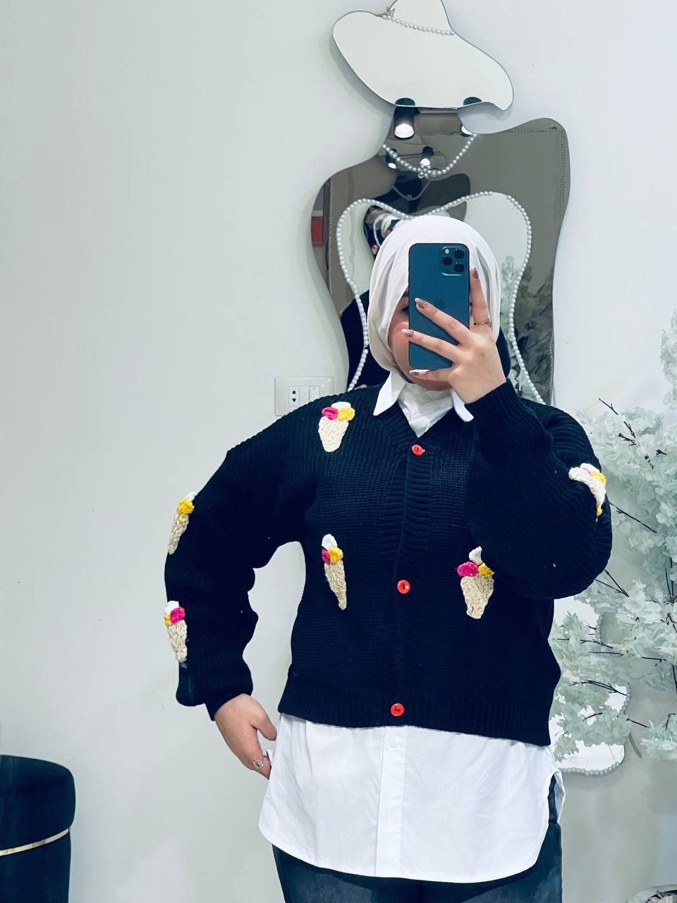 مصغّر المنتج 1: بلاوز تريكو هاي وسط