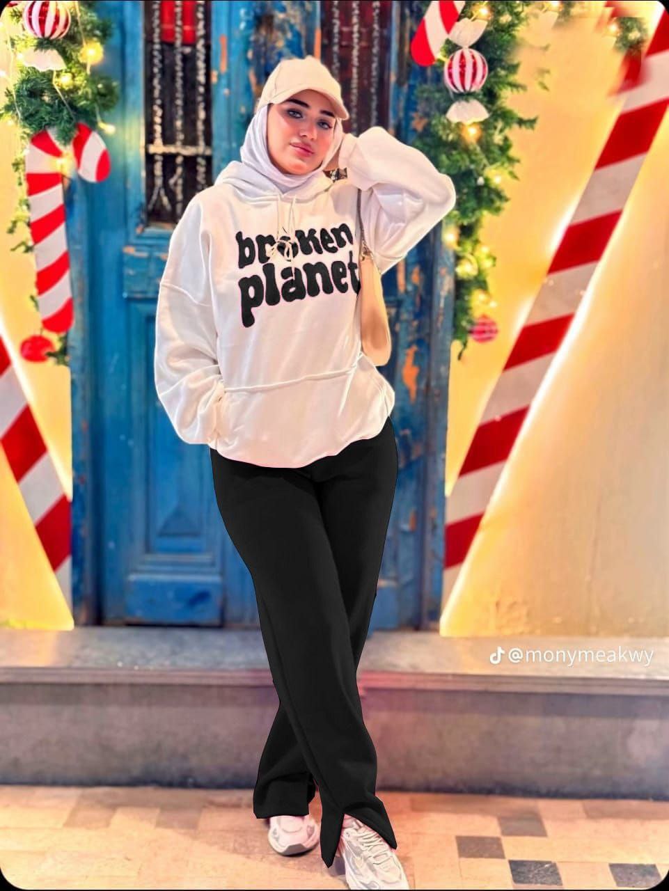 مصغّر المنتج 1: سوت قطعتين ميلتون طبعة Broken