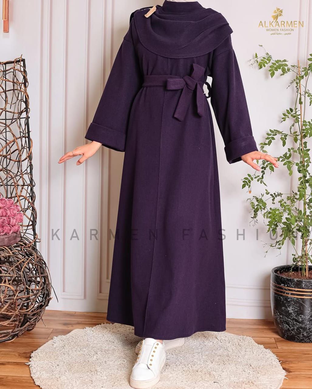 مصغّر المنتج 8: درس بليزر واسع مع اسكرف وحزام