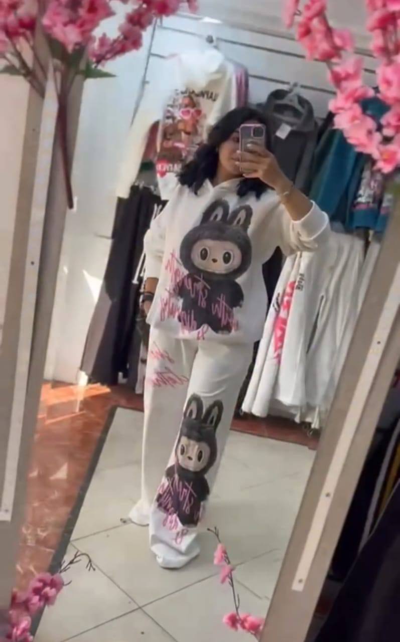 مصغّر المنتج 1: ترنج هودي بطباعة فنية