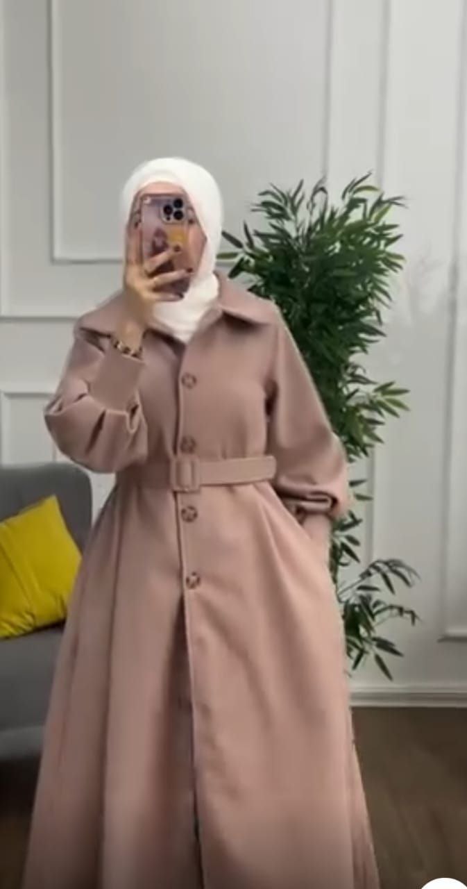 مصغّر المنتج 10: بالطو طويل بحزام