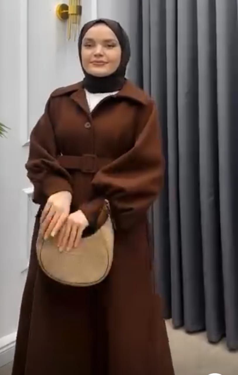 مصغّر المنتج 5: بالطو طويل بحزام