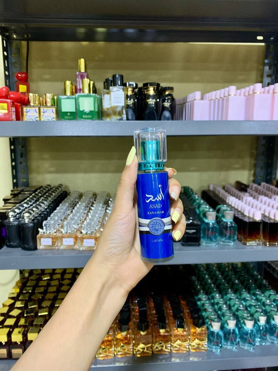 مصغّر المنتج 2: عطر أسد