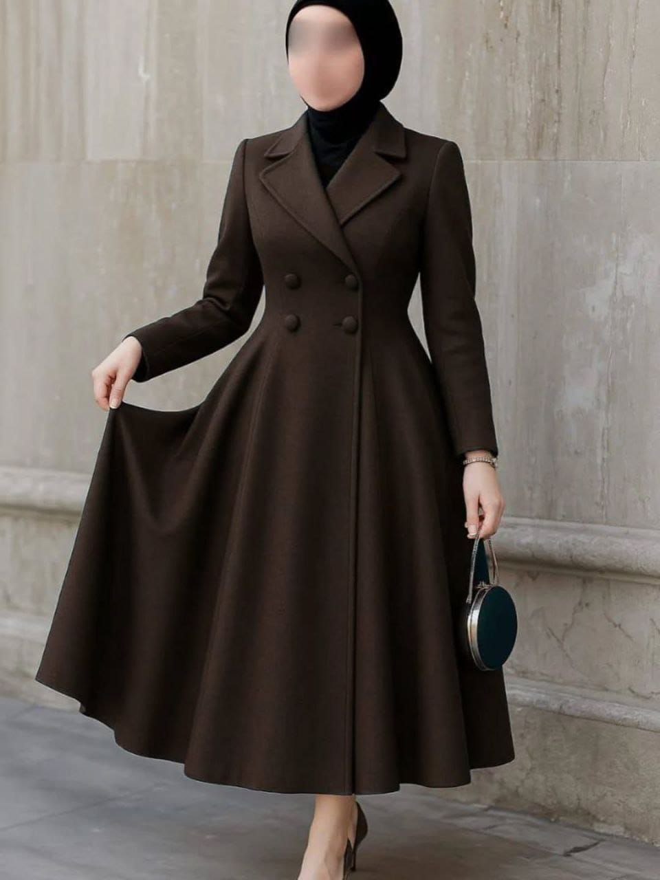 مصغّر المنتج 4: بالطو "جوخ ليكرا" كلوش بأربعة أزرار.