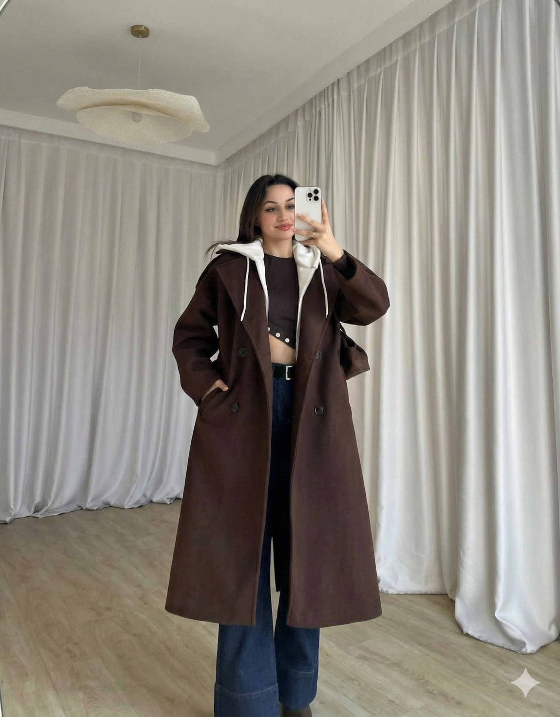 مصغّر المنتج 2: بالطو "أوبن" جوخ ليكرا بقلنسوة ميلتون وحزام.