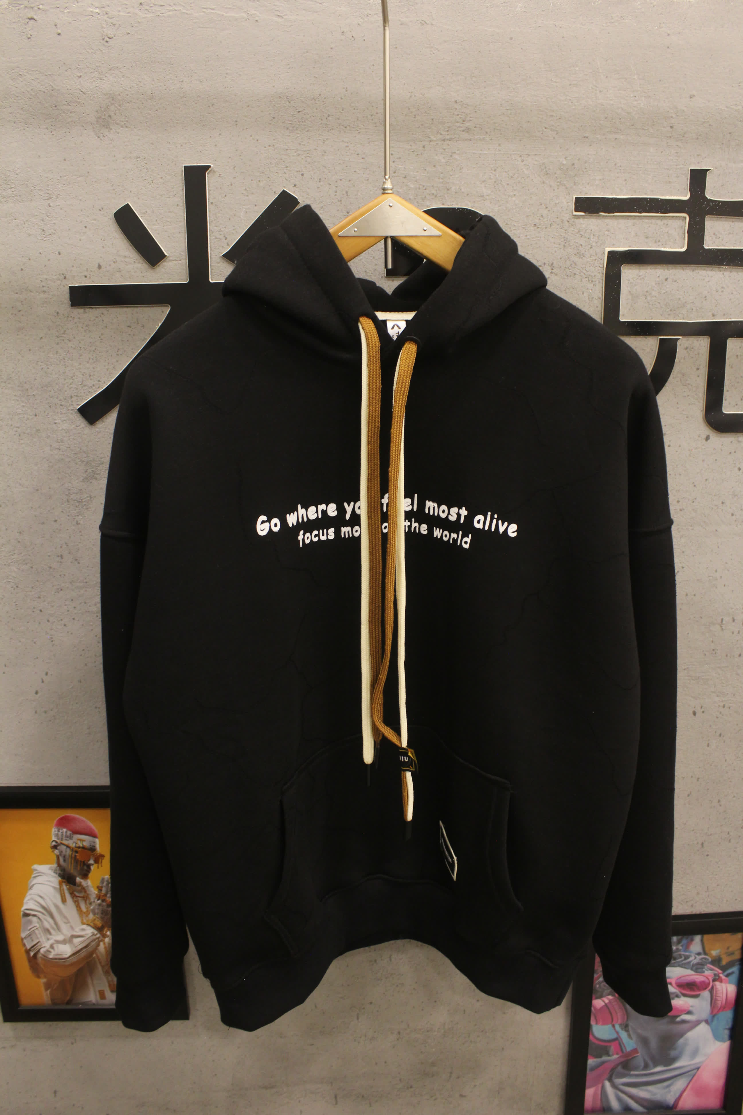 مصغّر المنتج 5: هودي ماتريكس