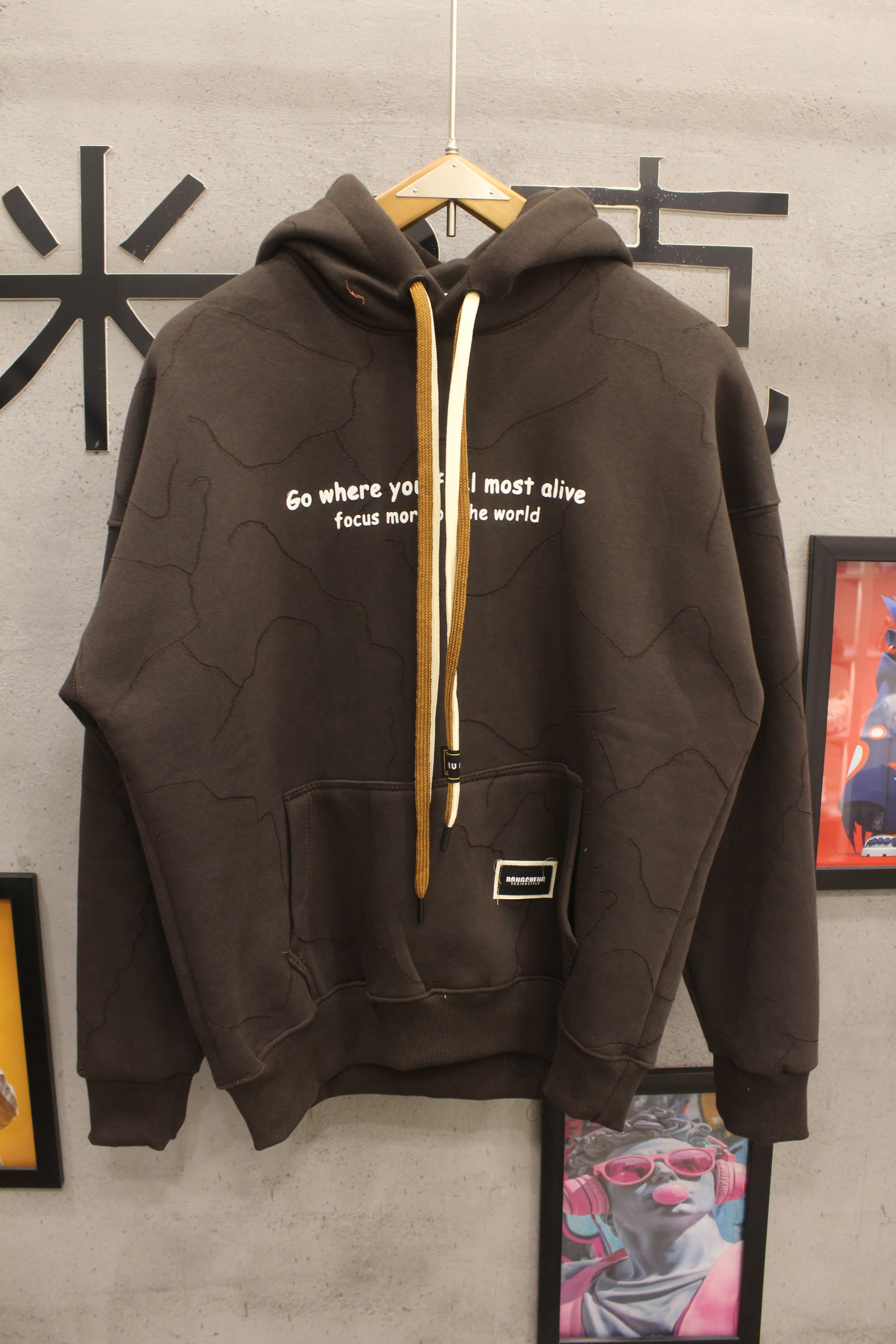 مصغّر المنتج 1: هودي ماتريكس