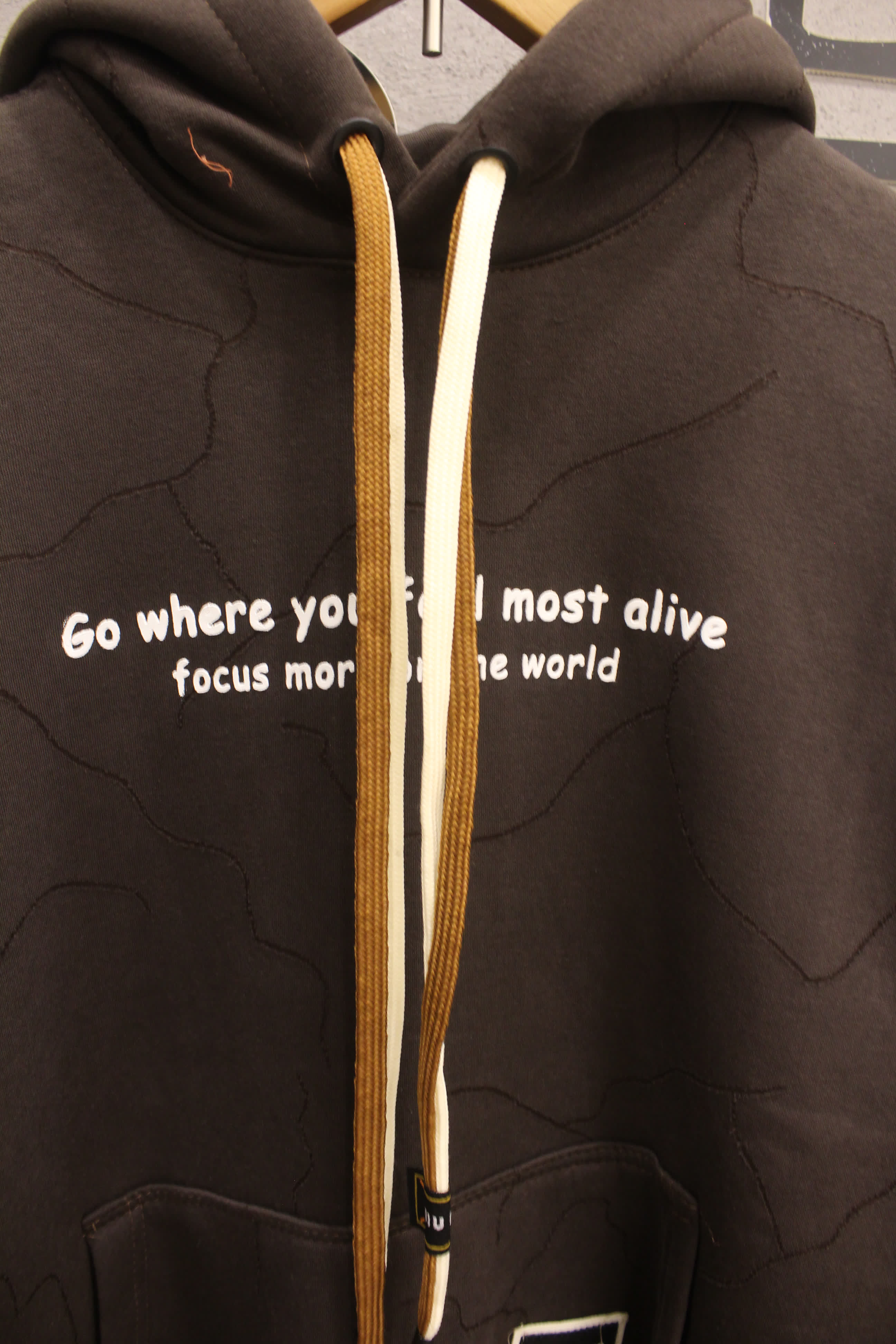 مصغّر المنتج 2: هودي ماتريكس