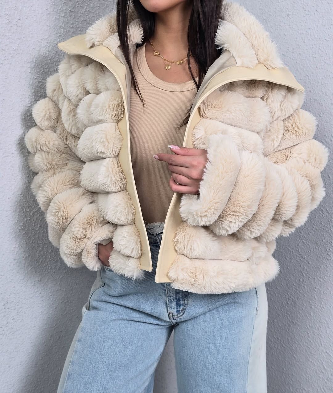 مصغّر المنتج 4: جاكت جلد هاي وسط