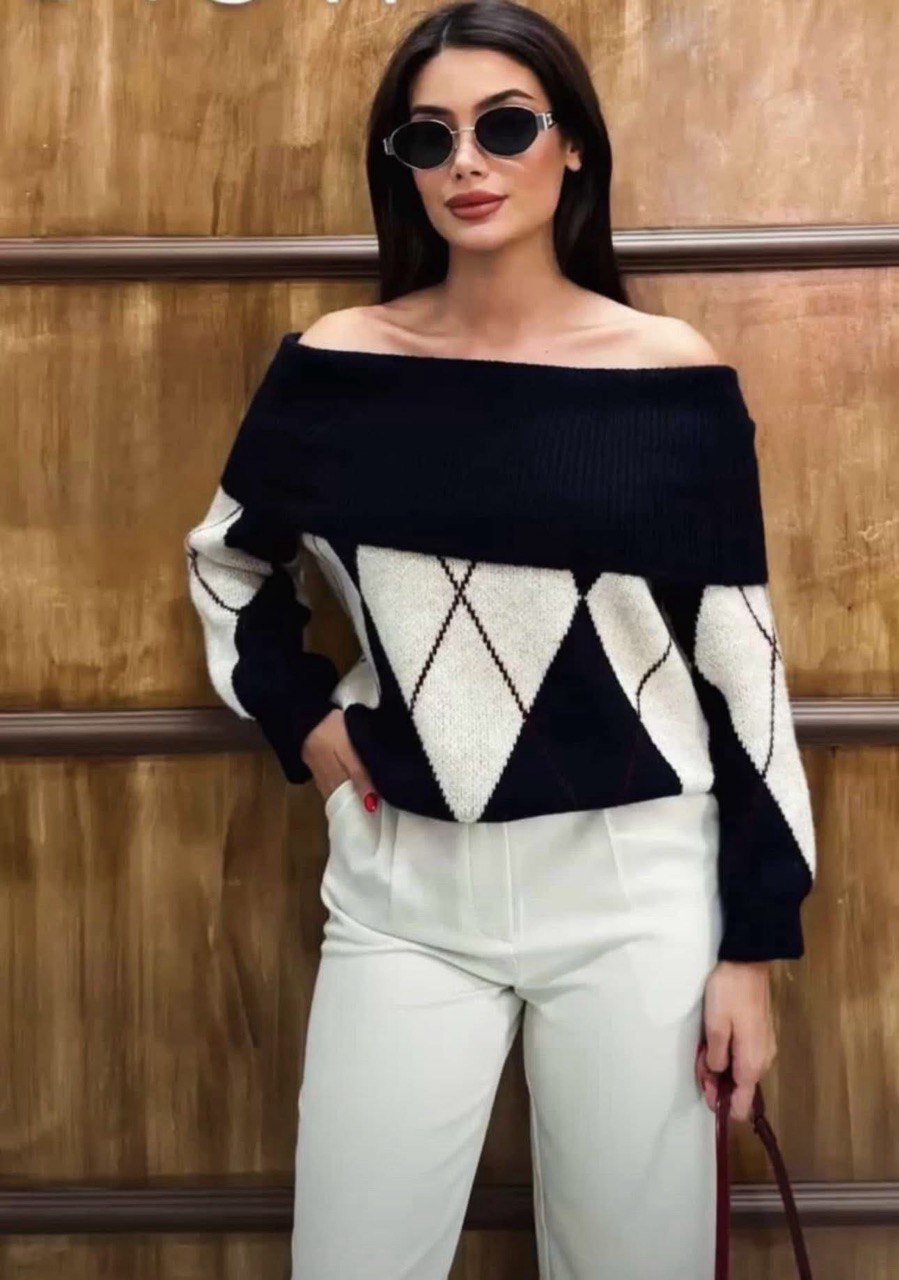 مصغّر المنتج 1: بلوزة بياقة هاف شولدر