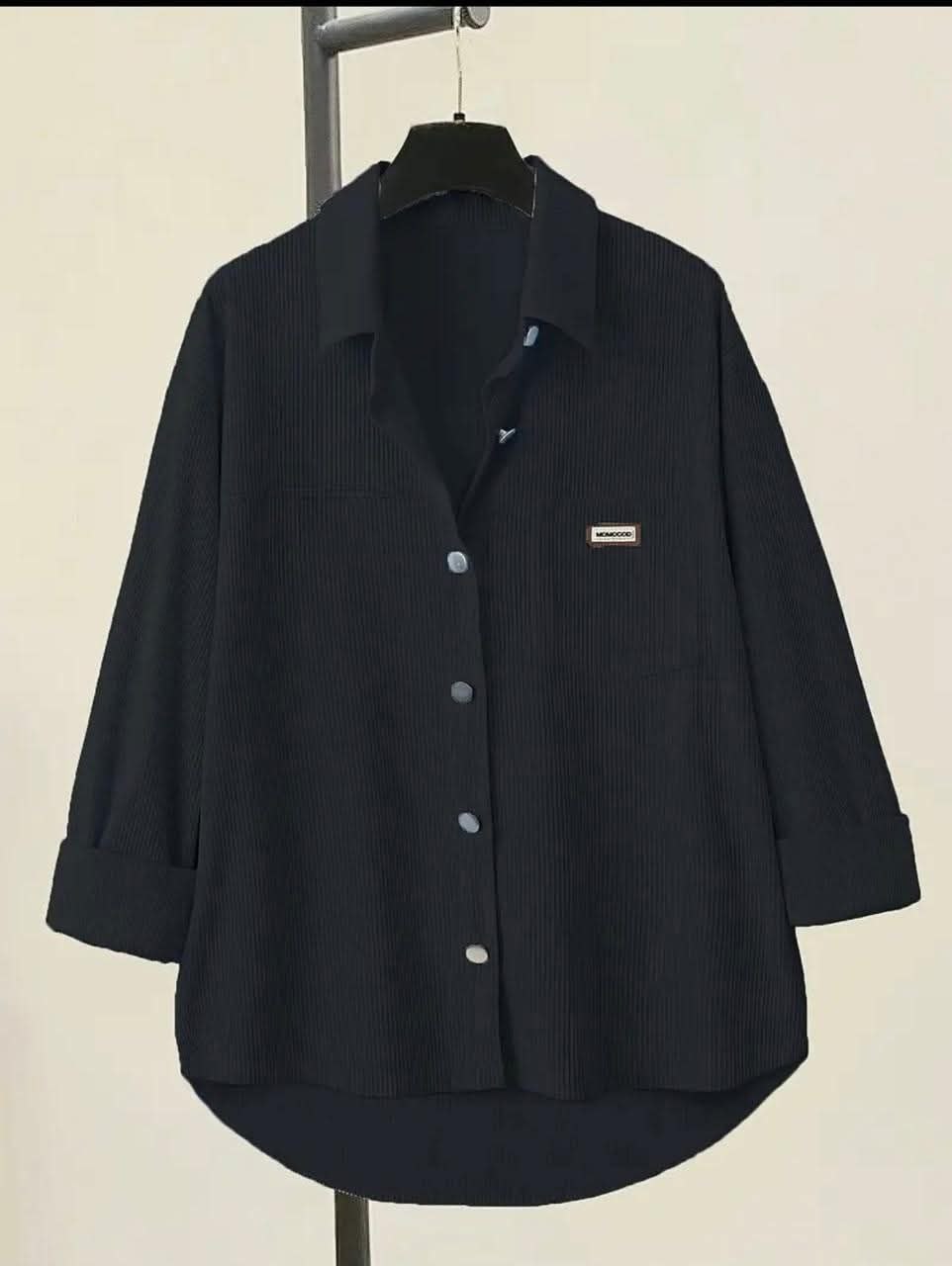 مصغّر المنتج 1: شميز قطيفة زراير ذهبي