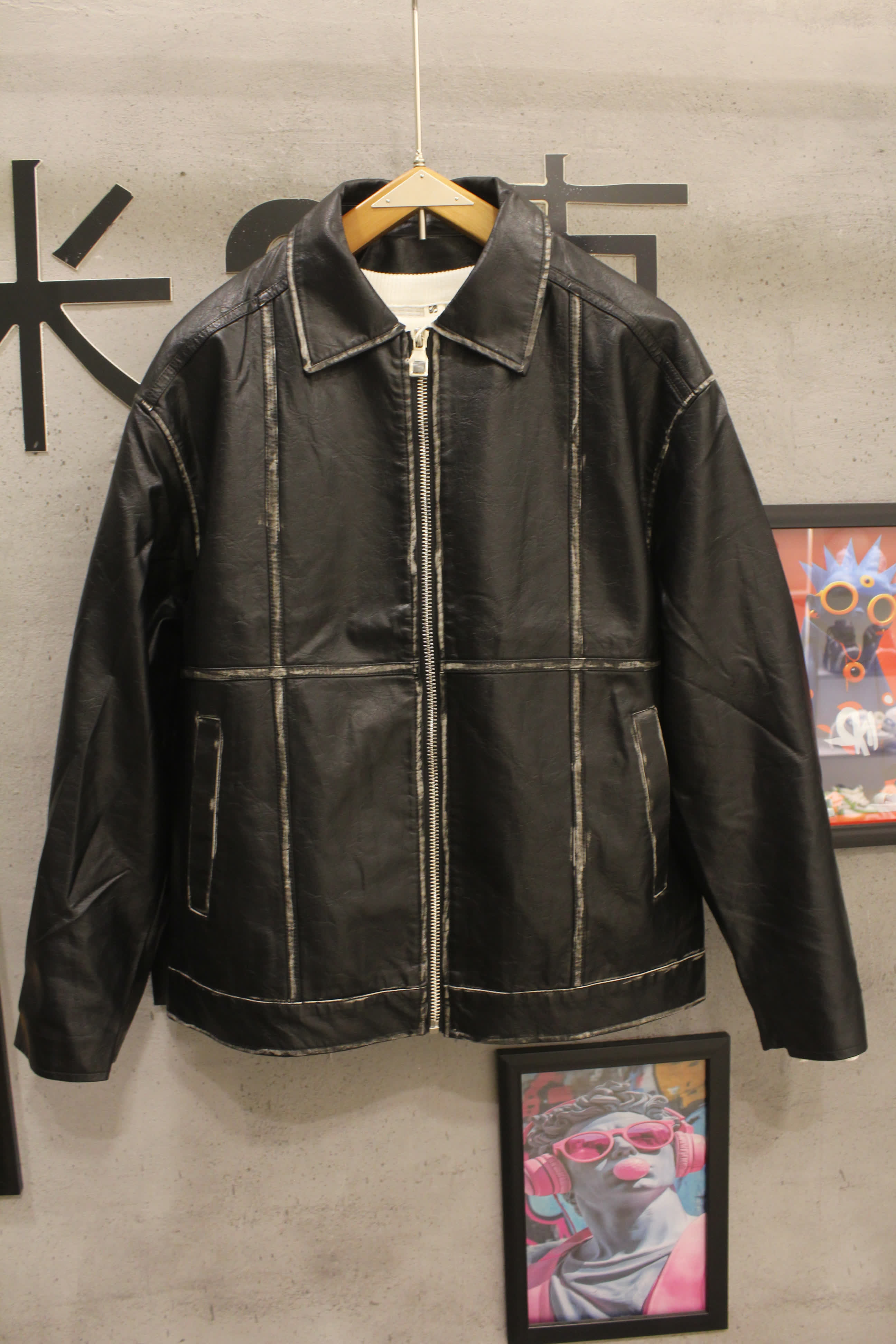 مصغّر المنتج 7: جاكيت جلد طبيعي