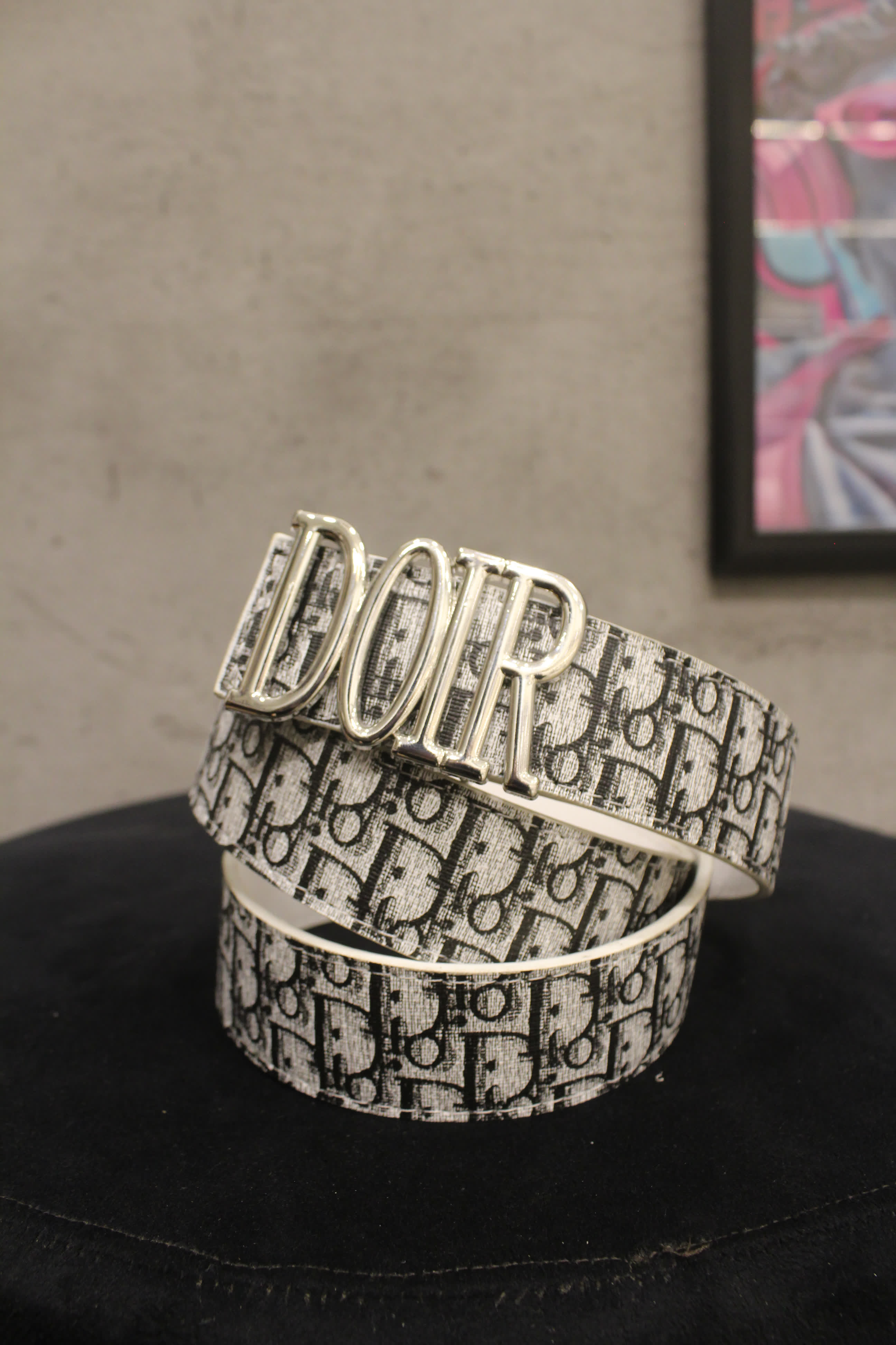 مصغّر المنتج 1: حزام "ديور" أوبليك