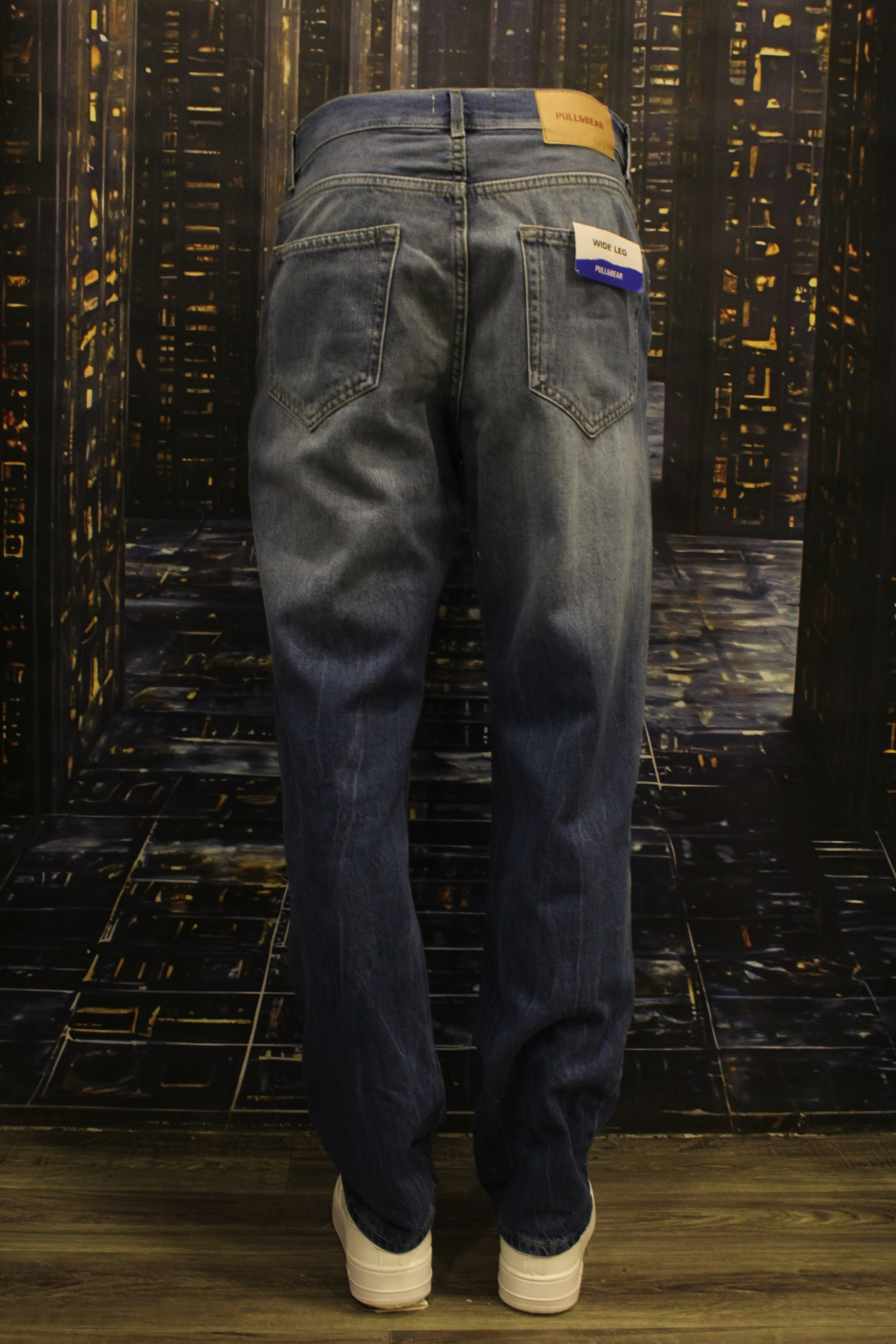 مصغّر المنتج 3: جينز وايد ليج بيزك