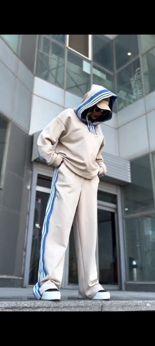 مصغّر المنتج 6: طقم هودي وبنطلون