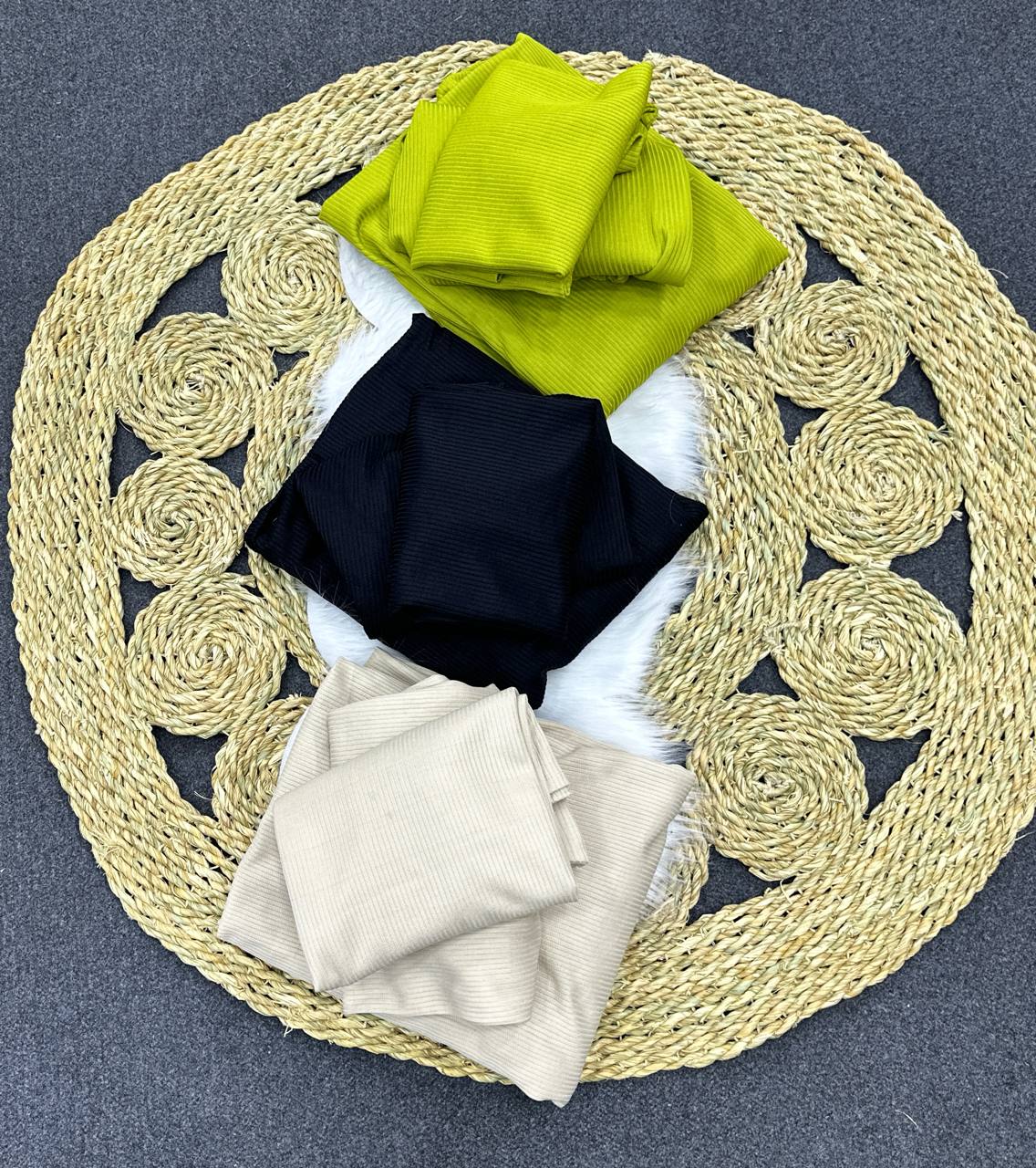 مصغّر المنتج 2: سوت مريحه ٣قطع