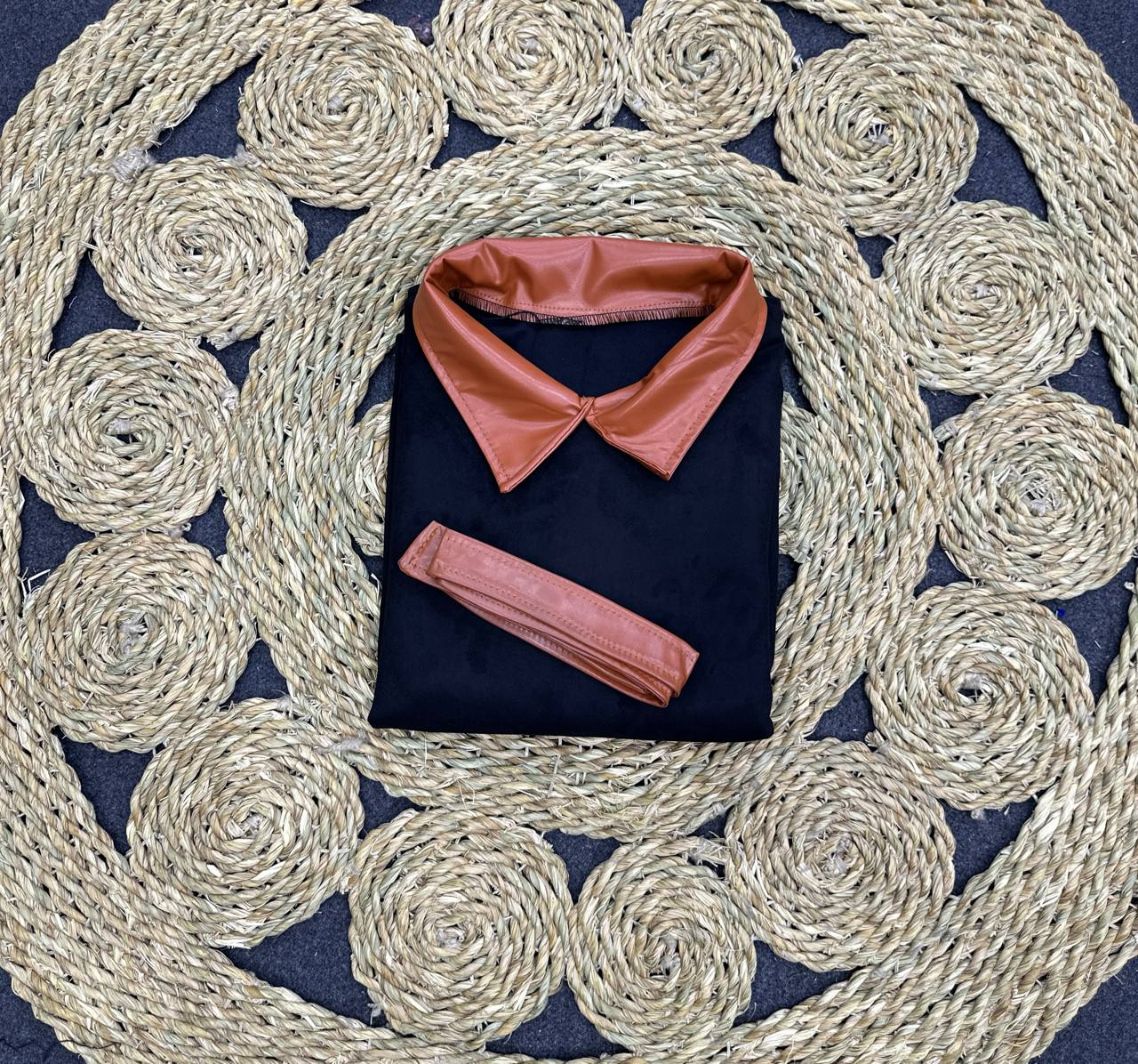 مصغّر المنتج 2: ميني لونج جلد