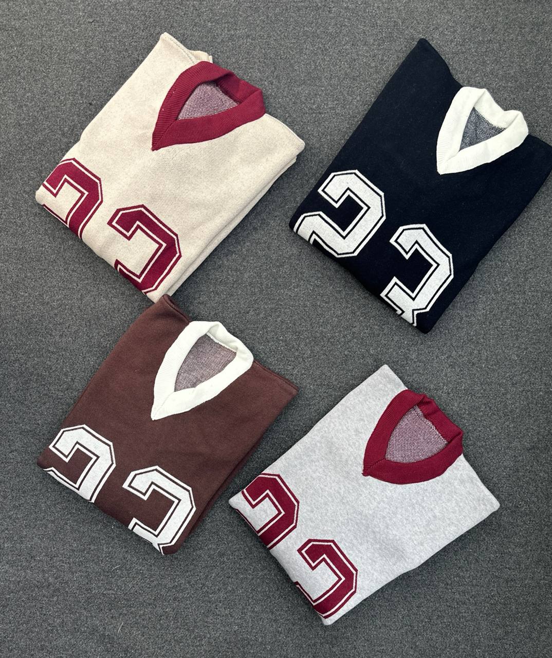 مصغّر المنتج 3: بلوزه تريكو موديل 23