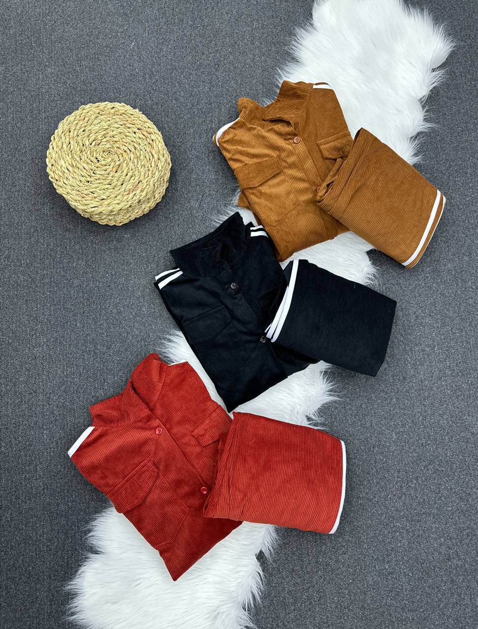 مصغّر المنتج 2: سوت قطعتين قطيفة مضلع