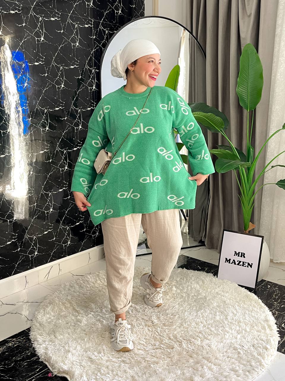 مصغّر المنتج 2: بلوزه موهير أكمام فرولة