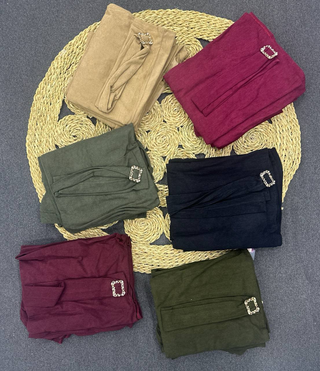 مصغّر المنتج 9: طقم توينز قطعتين ريب قطيفة