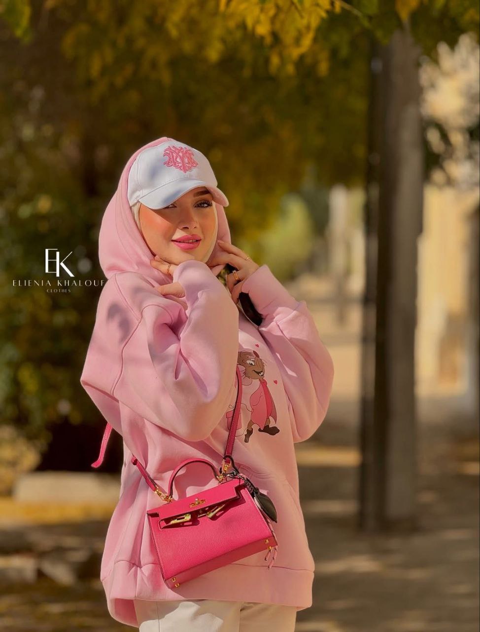 مصغّر المنتج 11: سويت شيرت ميلتون مطبوع بكابيشوه