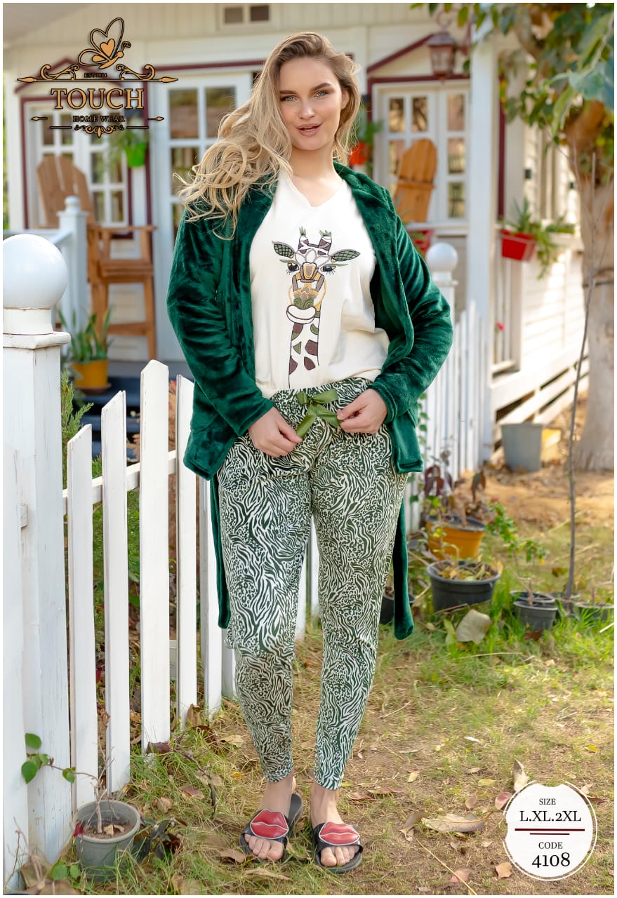 مصغّر المنتج 5: بيجامة 3 قطع تطريز