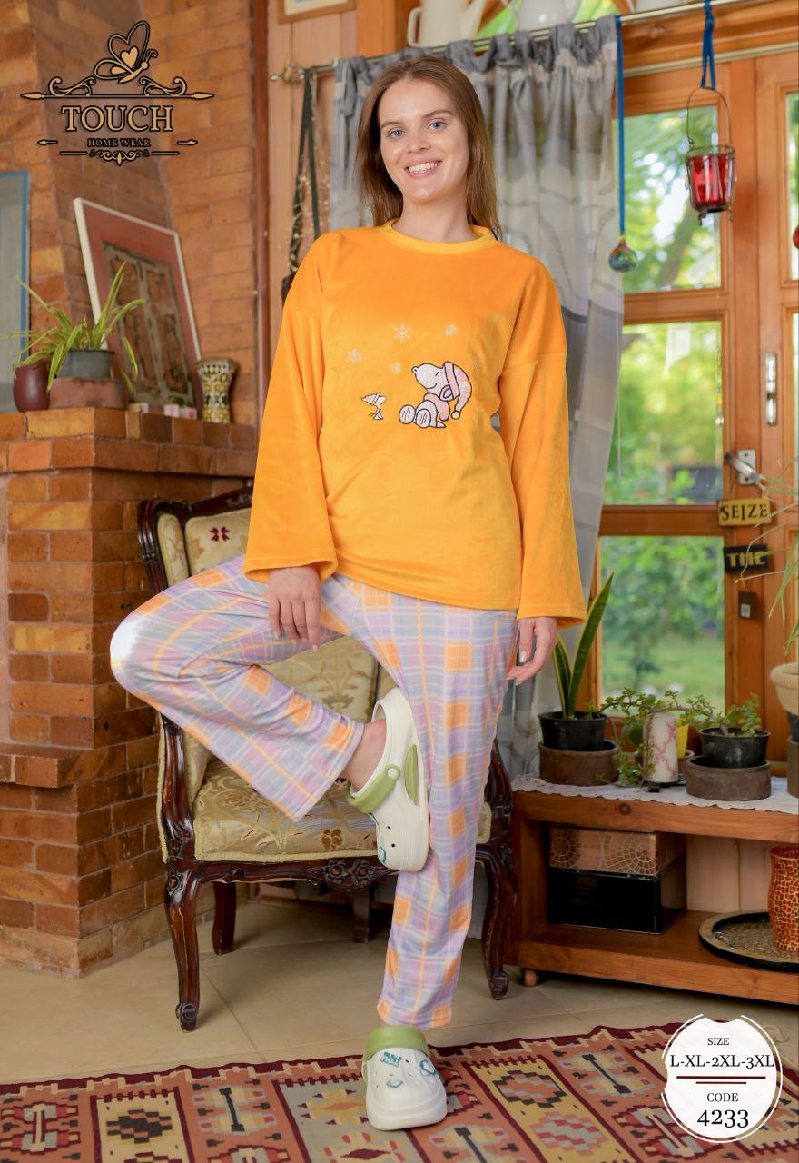 مصغّر المنتج 9: بيجامة سنوبي هايدي (قطعتين)