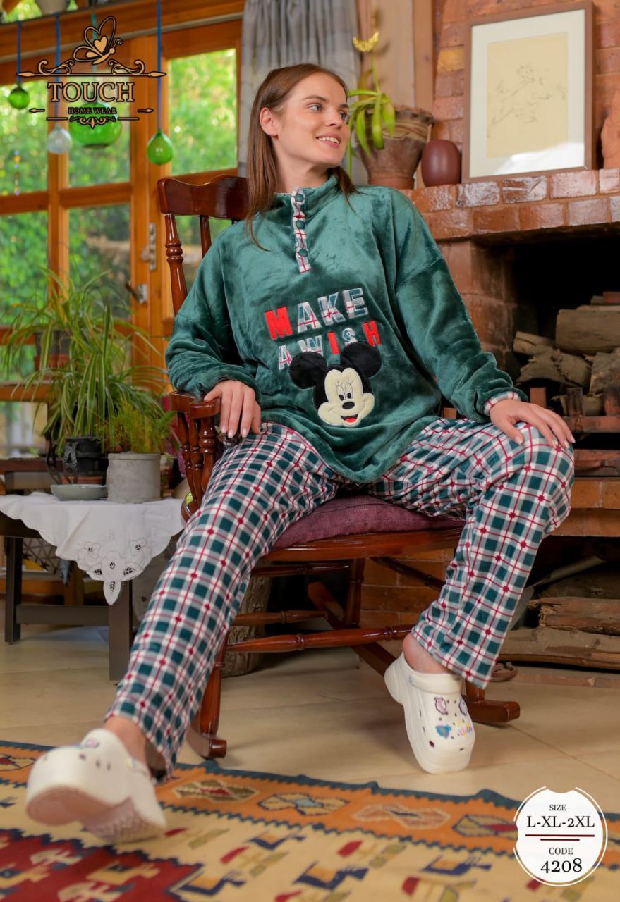 مصغّر المنتج 3: بيجامة ميكي قطيفة