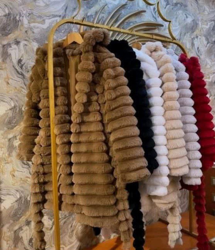 مصغّر المنتج 8: جاكت فرو طويل