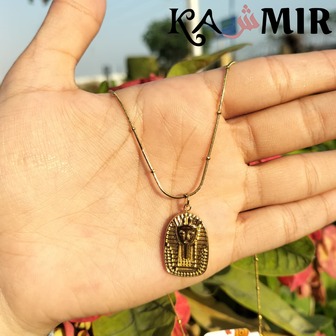 سلسلة توت عنخ آمون استانلس مطلية ذهبي