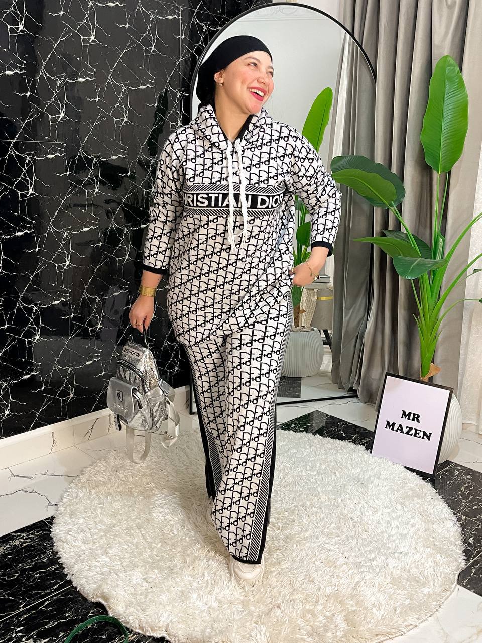 سوت تصميم مميز وجذاب