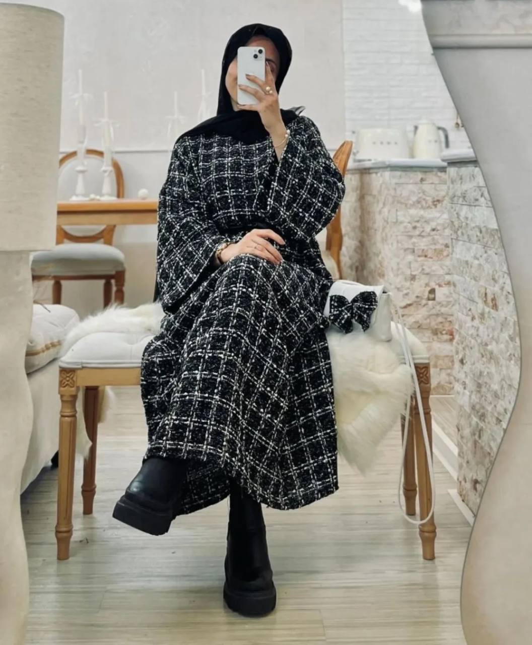 دريس جوخ كاروه بـ كُم واسع