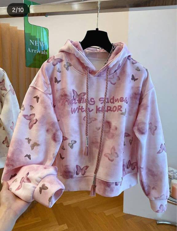 سويت شيرت ميلتون تركي بطبعة فراشات