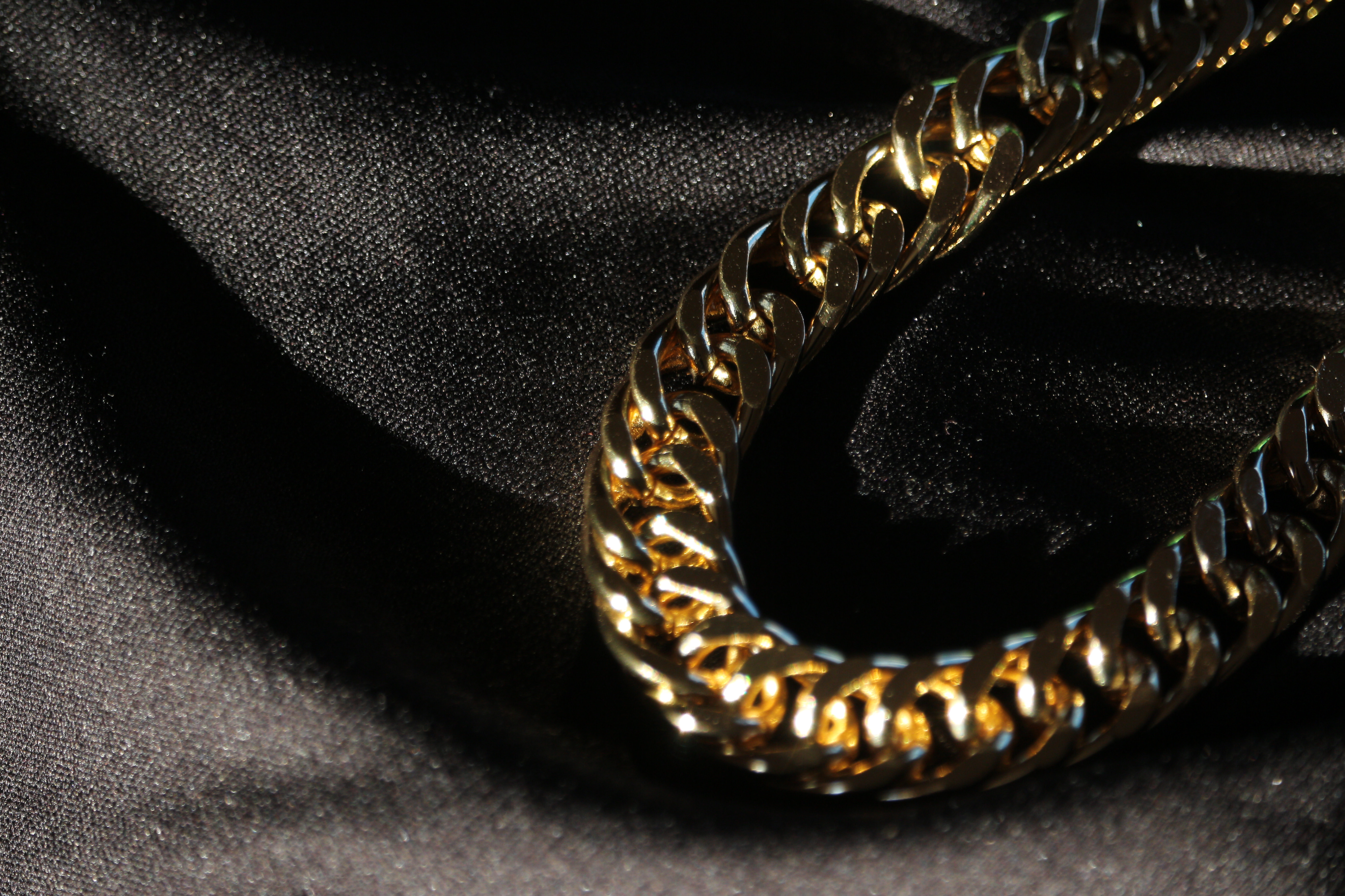 سلسلة كوبية مصنوعة يدويًا  12 مم