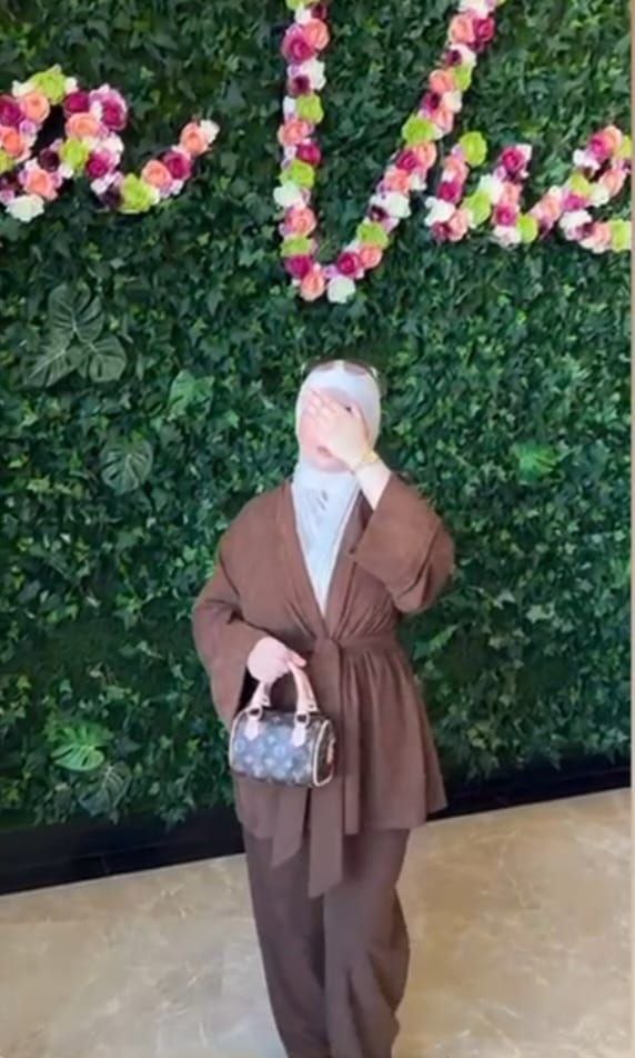 سوت 3 قطع قطيفة